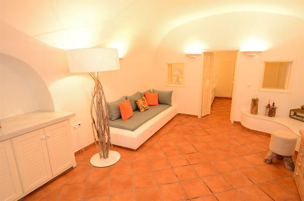 Hostel 16 Oia 외부 사진