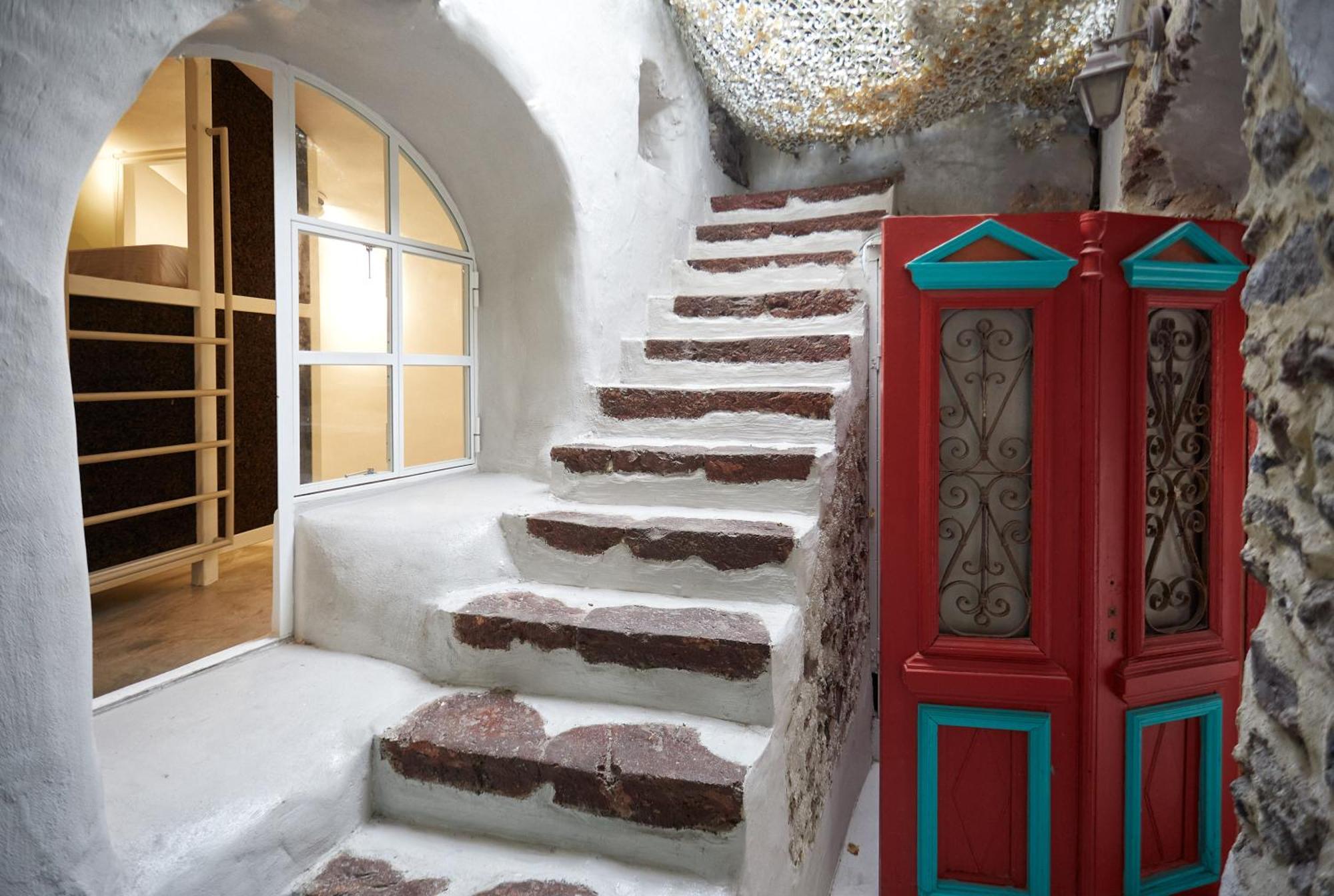 Hostel 16 Oia 외부 사진