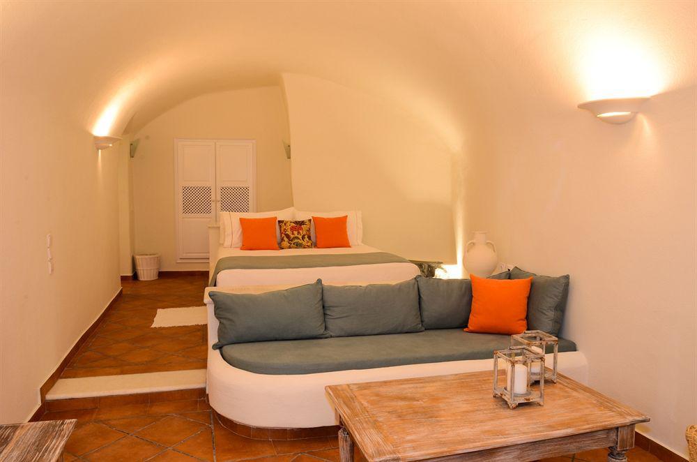 Hostel 16 Oia 외부 사진